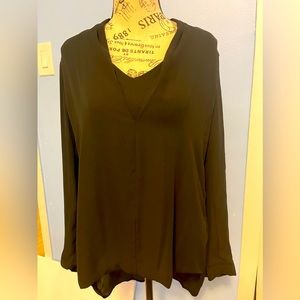 Trapunto Double V-Neck Blouse, Black Double V-Neck Blouse